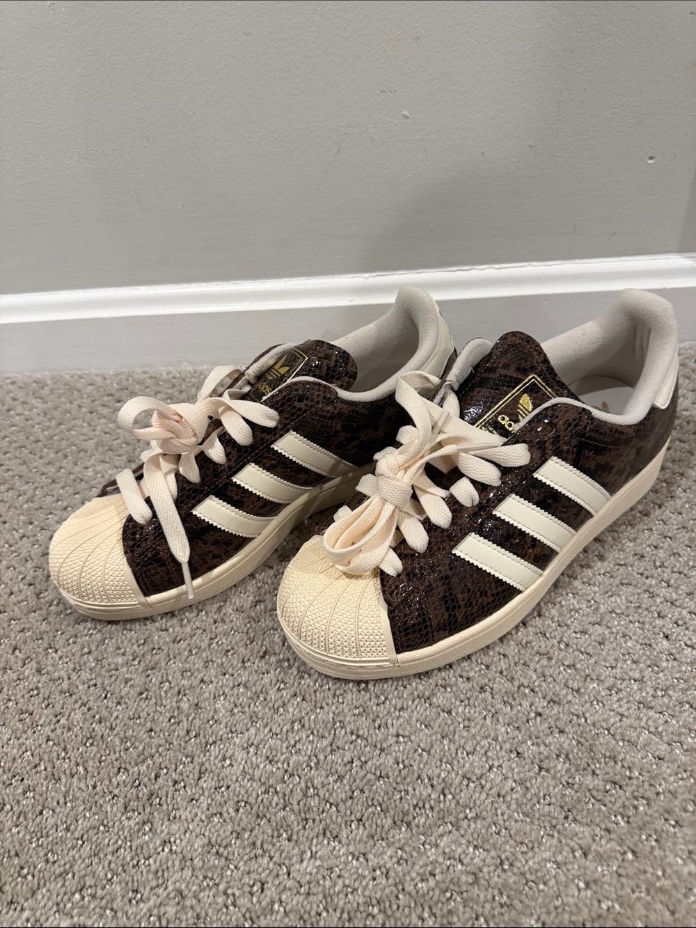 adidas Superstar Sneakers in Brown Snake Print and Cream Accents - 8W